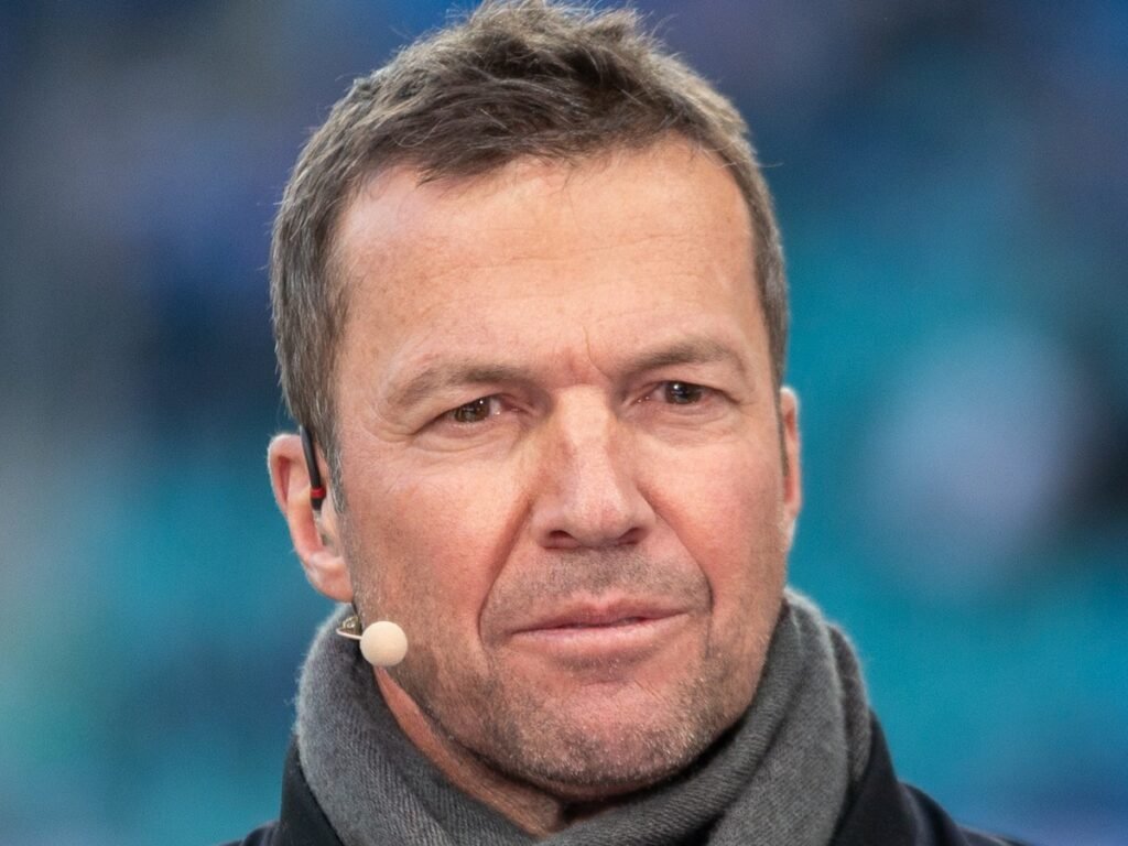 Lothar Matthäus Freundin: Wer ist Theresa Sommer? Lothar Matthäus als TV-Experte im Stadion – der Rekordnationalspieler ist mit Theresa Sommer liiert